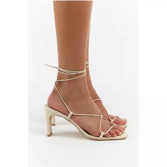 NWOT Alohas Bellini in Pearl White - Picture 2 of 9